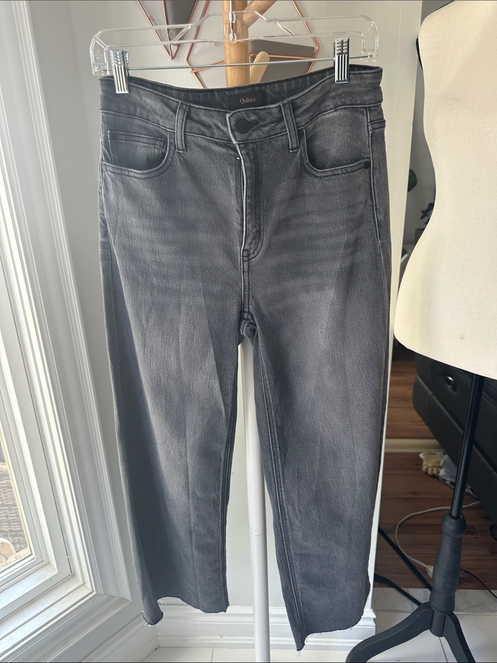 QUINCE Women’s Barrel Gray Grey Wash Jeans Denim Wide Leg Sz 29-30 Short Petite